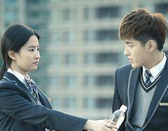 娱乐吃瓜博主起名叫什么,跟随吃瓜博主探寻明星幕后故事