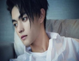 吃瓜娱乐间许凯,吃瓜娱乐间,揭秘明星背后的故事