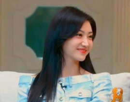 娱乐吃瓜君唐艺昕,娱乐圈的甜蜜瓜果，揭秘她的爱情与事业