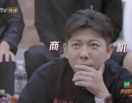 心声被偷听吃瓜娱乐圈,娱乐圈的瓜田盛宴